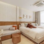 Twin bedroom with built-in daybed
