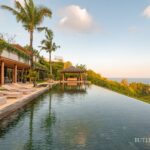 BE-S-KM-002_web27_Main_Level_Pool_Area_2